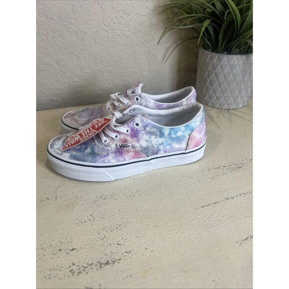 Vans Women's Doheny Heart Tie Dye Multicolor Skate Shoes - Size 6 NWOB - Picture 2 of 8